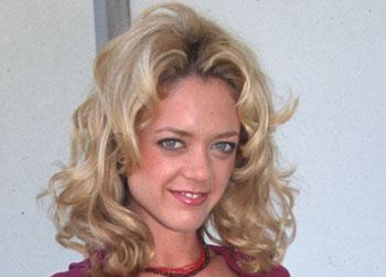//lisa robin kelly
