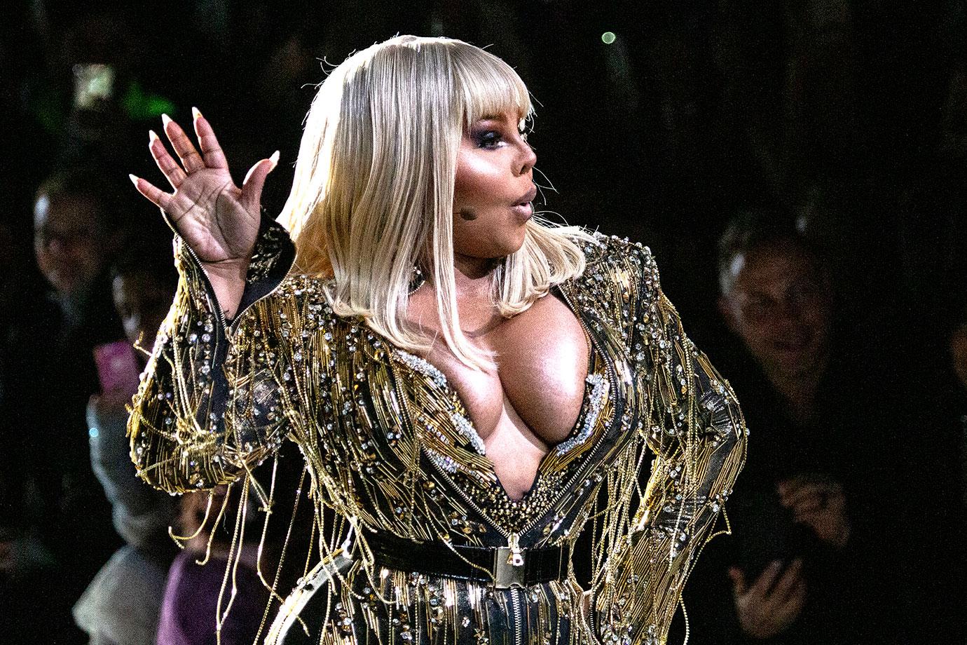 Lil Kim Unrecognizable The Blonds Fashion Show NYC