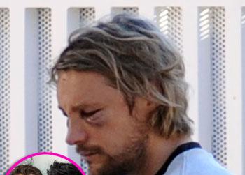 //gabriel aubry bruise splash