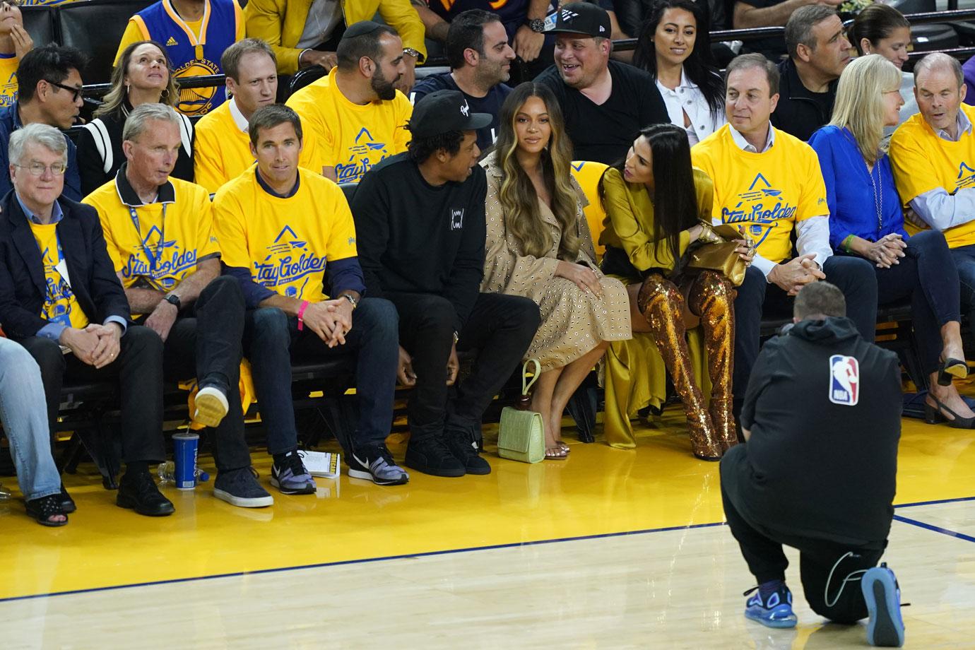 Beyonce Gives Woman Talking To Jay-Z Death Stare At NBA Finals