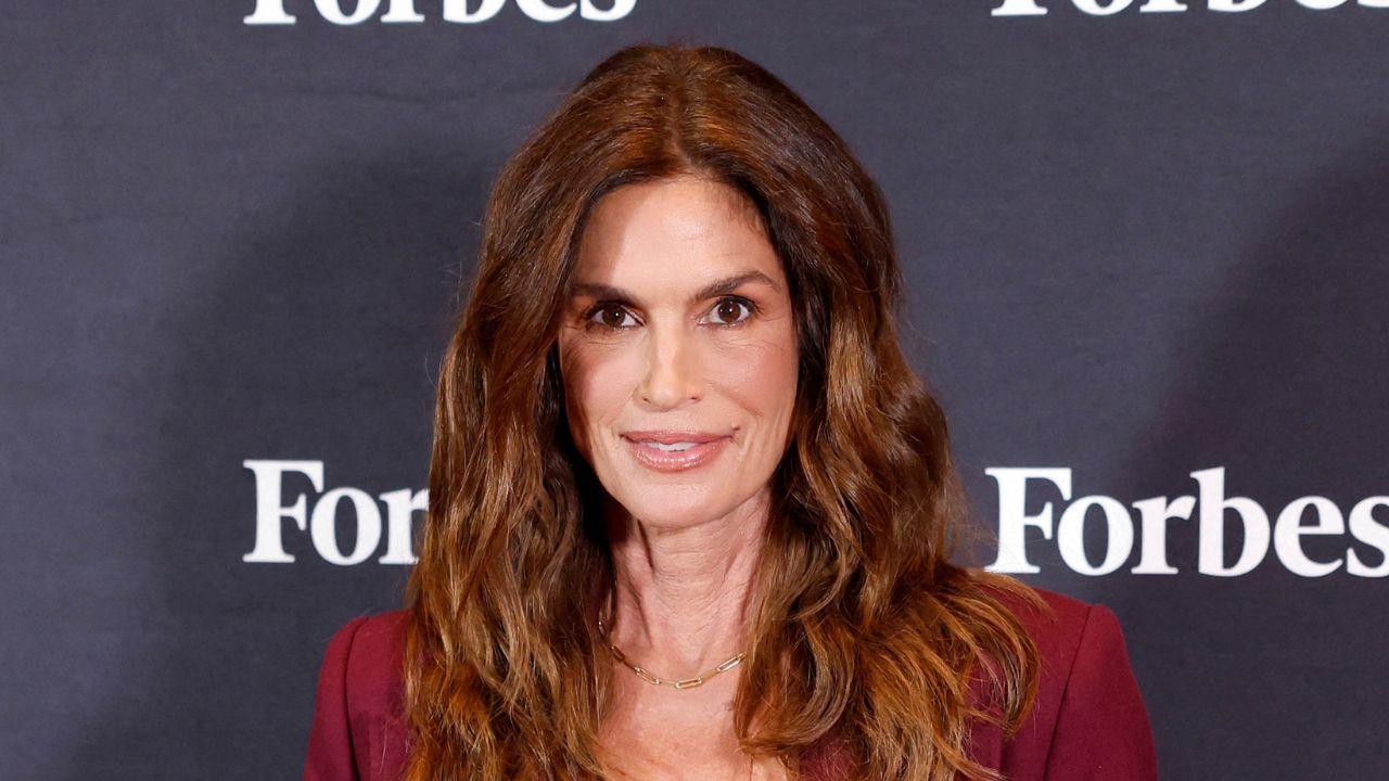 Photo of Cindy Crawford