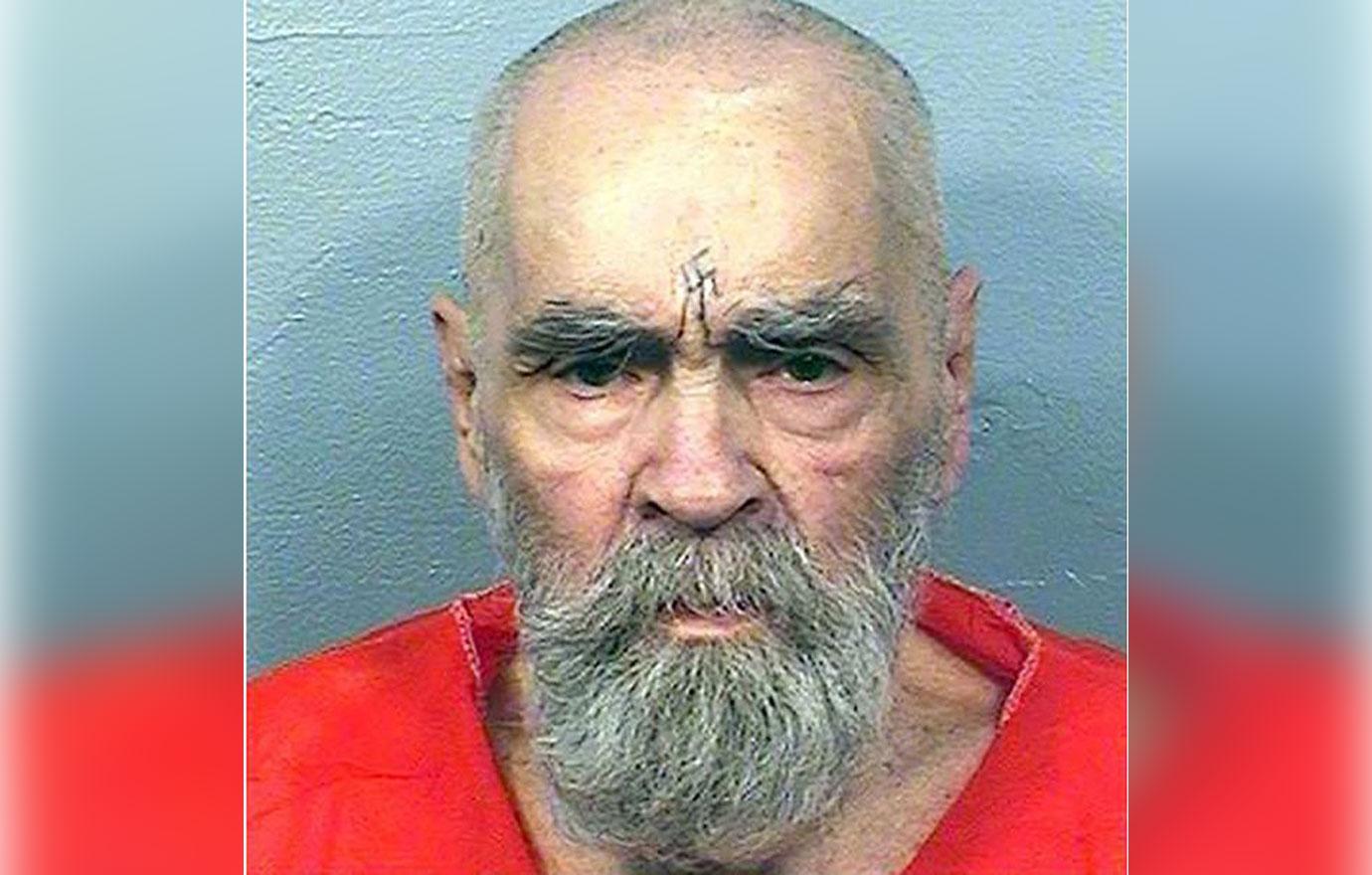 //Charles manson dead deathbed