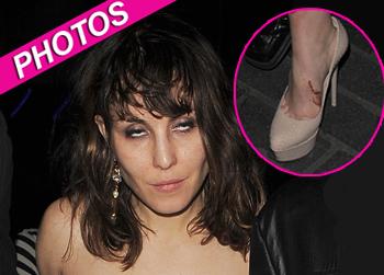 //pp_noomibloddyfoot