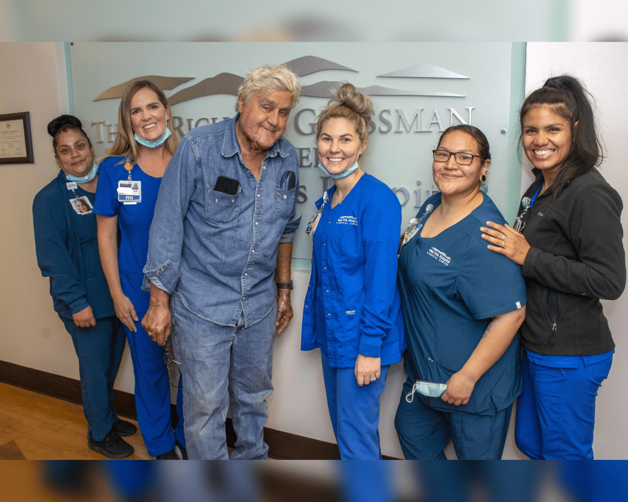 PIC Jay Leno Released From Burn Center Seen With Facial Scar