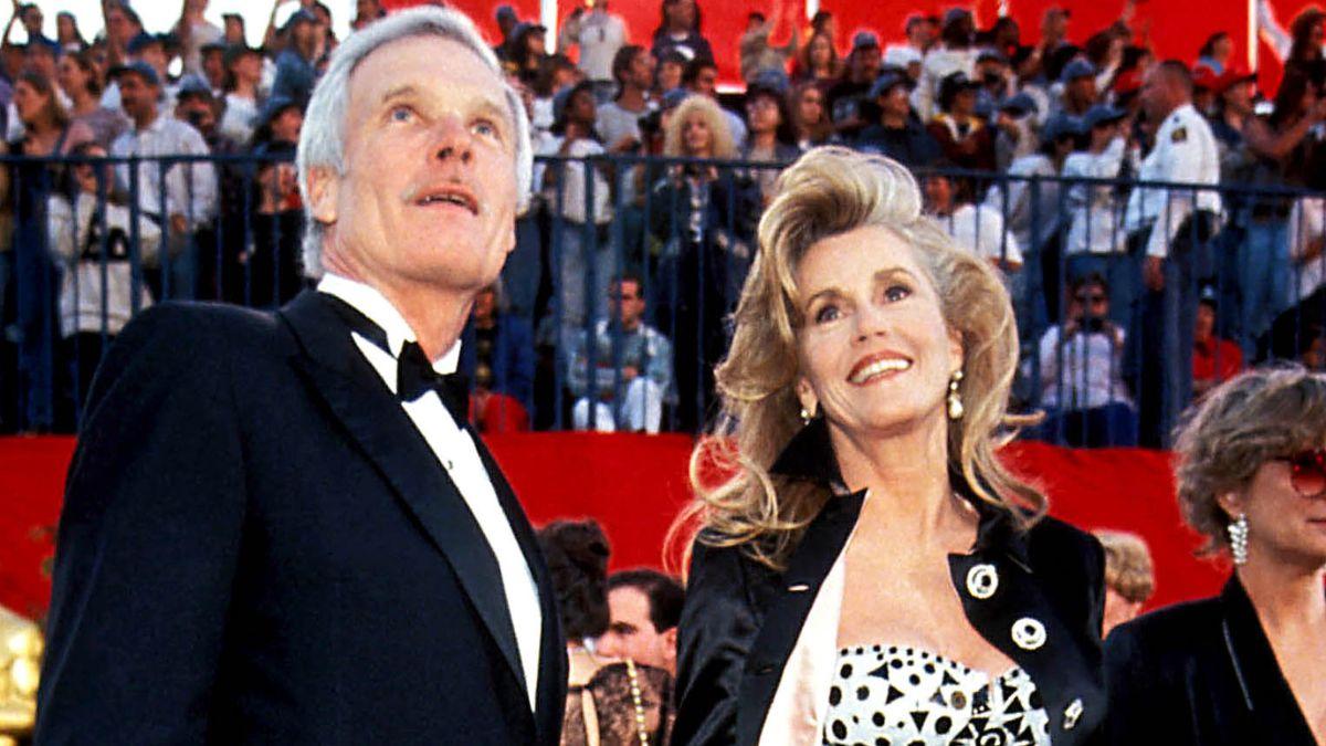 Jane Fonda and Ted Turner on the red carpet 