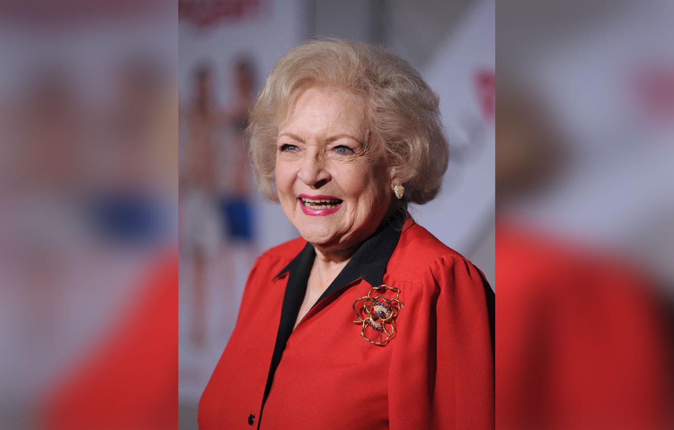 betty white will to include  million real estate los angeles carmel home