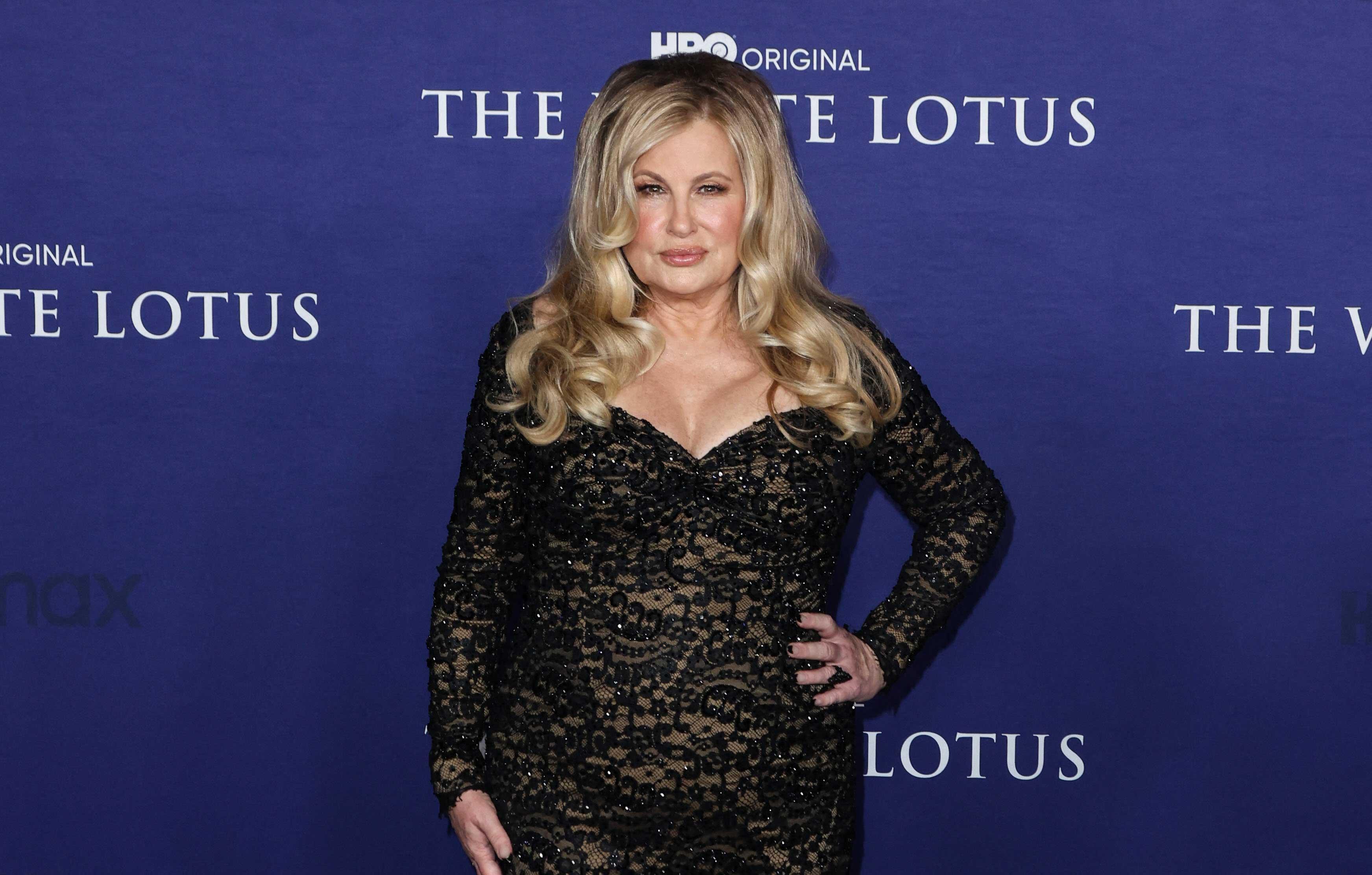 jennifer coolidge man suspect trespassing lapd investigation