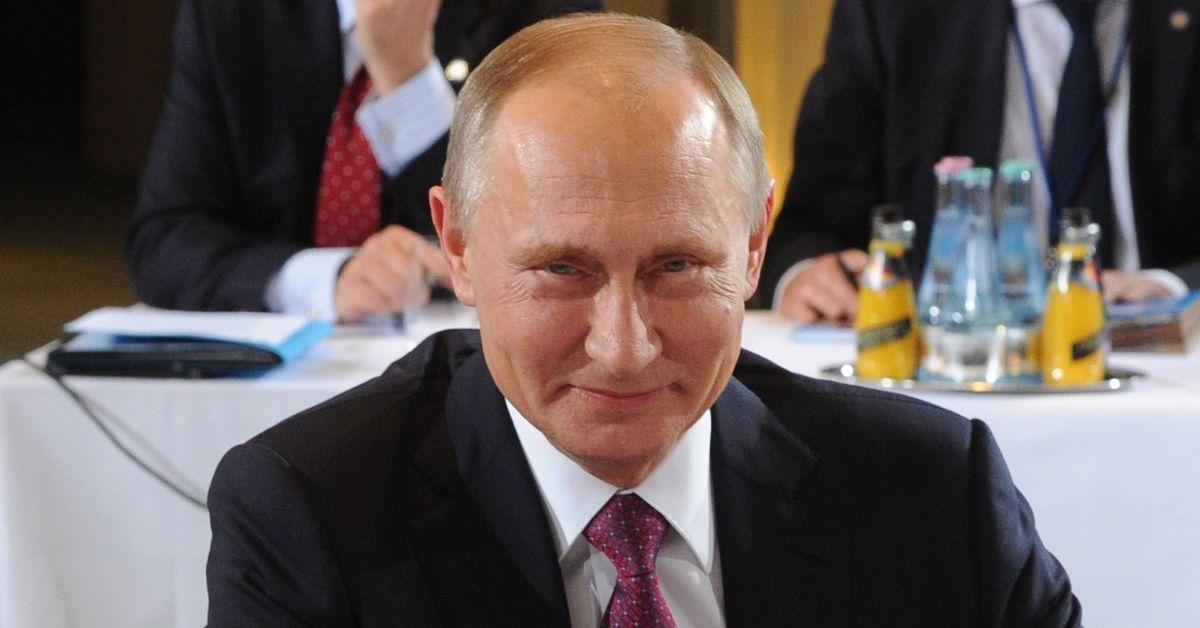 Vladimir Putin Could 'Kill Someone' with His Stolen Super Bowl Ring